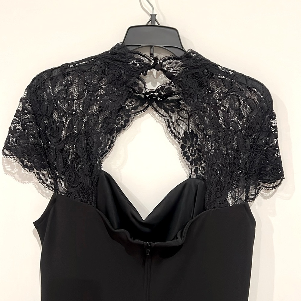 Premier Amour Black Dress - Picture 3 of 9